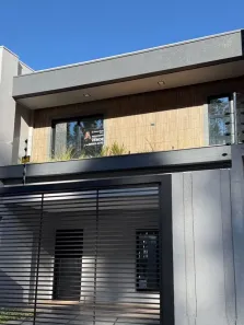 Sobrado com 3 Quartos à venda, 160m² no Recanto Tropical, Cascavel