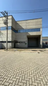 Galpão/Depósito/Armazém para alugar, 823m² no Iporanga, Sorocaba