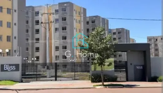 Apartamento com 2 Quartos para alugar, 45m² no Jardim Maria Celina, Londrina