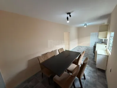 Casa com 4 Quartos para alugar, 120m² no Itacorubi, Florianópolis