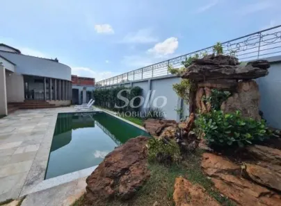 Casa com 3 Quartos para alugar, 332m² no Jardim Karaíba, Uberlândia