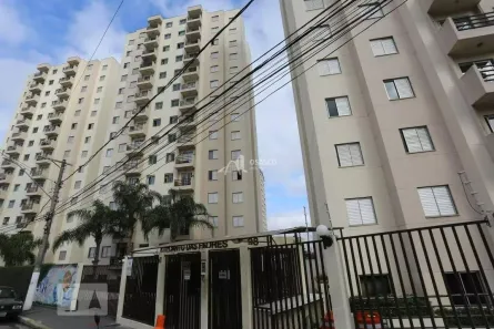 Apartamento com 2 Quartos para venda ou aluguel, 58m² no Jardim Roberto, Osasco