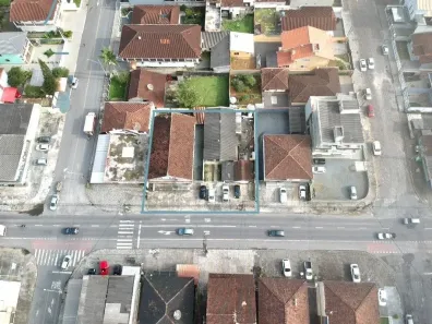 Imóvel Comercial à venda, 500m² no Iririú, Joinville