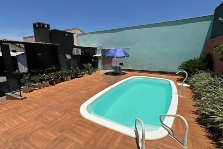 Casa com 4 Quartos à venda, 300m² no Centro, Andradina