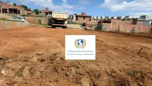 Lote/Terreno à venda, 272m² no Bairro das Palmeiras, Campinas