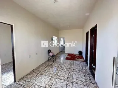 Casa com 3 Quartos à venda, 100m² no Vera Cruz, Montes Claros