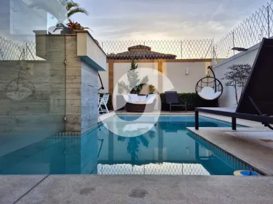 Casa com 4 Quartos à venda, 210m² no Itaipu, Niterói