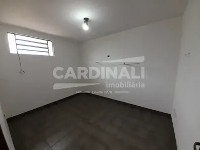 Galpão/Depósito/Armazém para alugar, 413m² no Vila Izabel, São Carlos