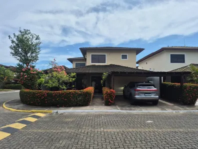 Casa com 5 Quartos à venda, 303m² no Piatã, Salvador