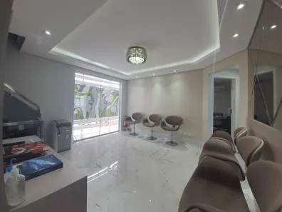 Sala Comercial com 1 Quarto à venda, 300m² no Cidade Industrial, Curitiba