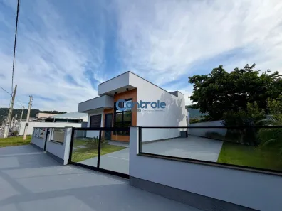 Casa com 3 Quartos à venda, 116m² no Forquilhas, São José