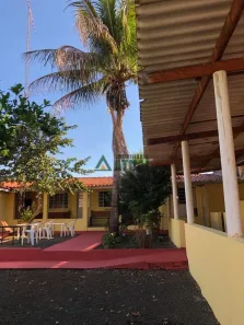 Imóvel Comercial à venda, 120m² no Centro, Primeiro de Maio
