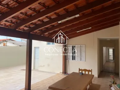 Casa com 3 Quartos à venda, 210m² no Cidade Jardim, Uberlândia