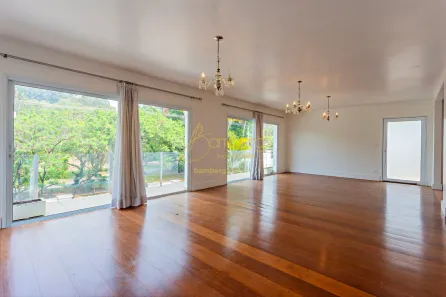 Casa com 4 Quartos à venda, 450m² no Jardim Guedala, São Paulo