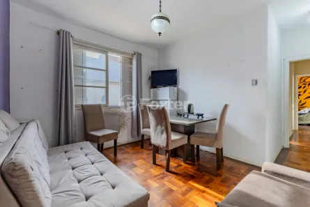 Apartamento com 2 Quartos à venda, 54m² no Santana, Porto Alegre