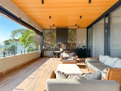Casa de Condomínio com 3 Quartos à venda, 387m² no Sambaqui, Florianópolis