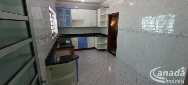 Casa com 3 Quartos à venda, 235m² no Vila Osasco, Osasco