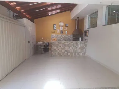 Casa com 4 Quartos à venda, 190m² no Jardim Lutfalla, São Carlos