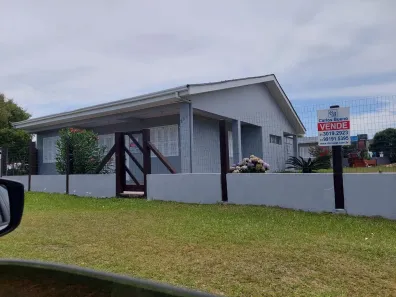 Casa com 6 Quartos à venda, 240m² no , Torres