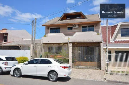 Sobrado com 4 Quartos à venda, 270m² no Campo de Santana, Curitiba