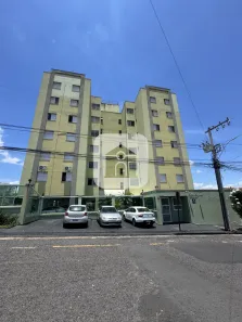 Apartamento com 3 Quartos para alugar, 77m² no Martins, Uberlândia
