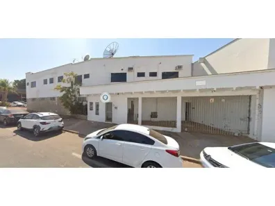 Casa com 3 Quartos à venda, 242m² no Jardim Belo Horizonte, Rondonópolis