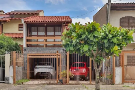 Casa com 2 Quartos à venda, 166m² no Vila Jardim, Porto Alegre