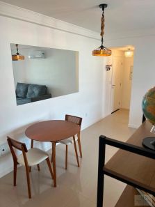 Apartamento com 2 Quartos à venda, 84m² no Barreiros, São José