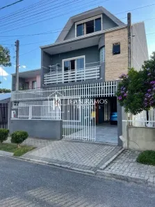 Sobrado com 3 Quartos à venda, 140m² no Umbará, Curitiba