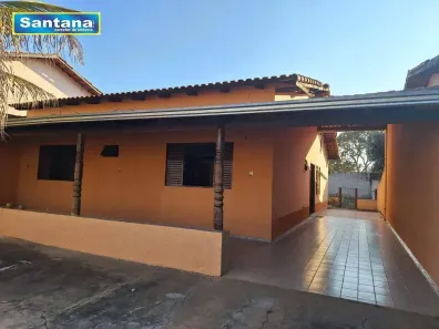 Casa com 3 Quartos à venda, 160m² no Bandeirante, Caldas Novas