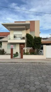 Casa com 3 Quartos à venda, 223m² no José Amândio, Bombinhas