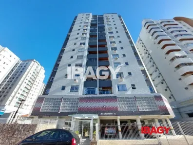 Apartamento com 3 Quartos para alugar, 120m² no Campinas, São José