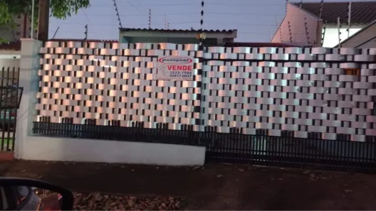 Casa com 3 Quartos à venda, 99m² no Jardim Aurora, Maringá