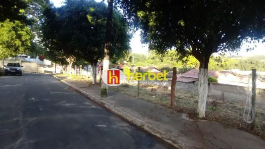 Lote/Terreno à venda, 1014m² no Centro, São José da Lapa