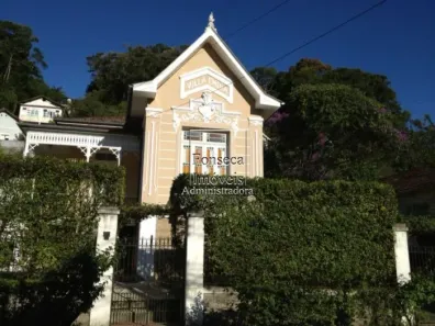 Imóvel Comercial com 6 Quartos para alugar, 180m² no Centro, Petrópolis