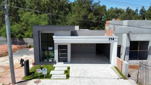 Casa com 3 Quartos à venda, 138m² no Contorno, Ponta Grossa