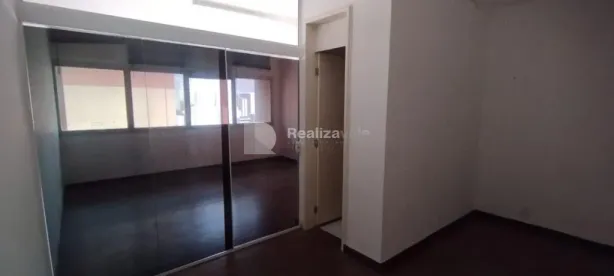 Sala Comercial para venda ou aluguel, 32m² no Centro, São José dos Campos