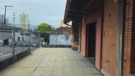 Prédio Comercial para alugar, 270m² no Rio Branco, Caxias do Sul
