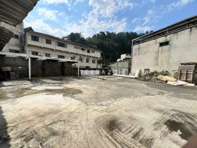 Galpão/Depósito/Armazém para alugar, 768m² no Paineira, Teresópolis