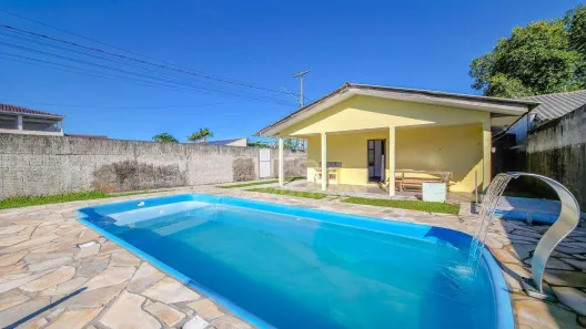 Casa com 4 Quartos à venda, 375m² no Picarras, Guaratuba