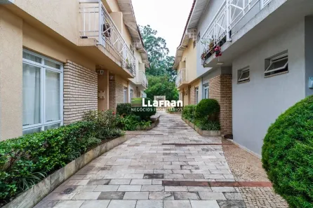 Casa com 3 Quartos à venda, 136m² no Jardim Maria Duarte, São Paulo