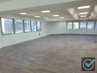 Sala Comercial para venda ou aluguel, 204m² no Cidade Monções, São Paulo