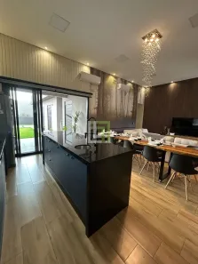 Casa de Condomínio com 3 Quartos à venda, 209m² no Jardim Celeste, Jundiaí