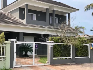 Casa com 4 Quartos à venda, 220m² no XANGRI-LÁ, Xangri-lá
