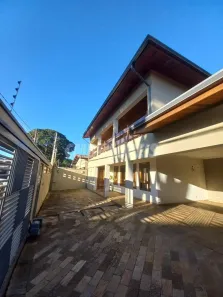 Sobrado com 4 Quartos à venda, 494m² no Barão Geraldo, Campinas