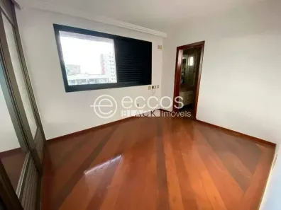 Cobertura com 5 Quartos à venda, 350m² no Belvedere, Belo Horizonte