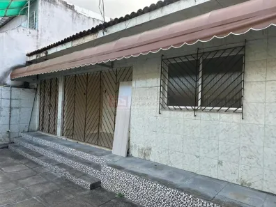 Casa com 3 Quartos para alugar, 80m² no Areias, Recife