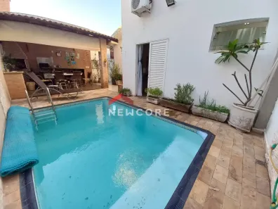Casa de Condomínio com 3 Quartos à venda, 180m² no Jardim Shangri-Lá, Bauru