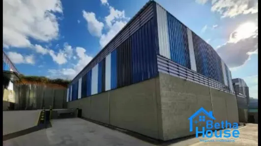 Imóvel Comercial para alugar, 1050m² no Chácaras São Luís, Santana de Parnaíba
