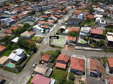 Lote/Terreno à venda, 238m² no Oficinas, Tubarão